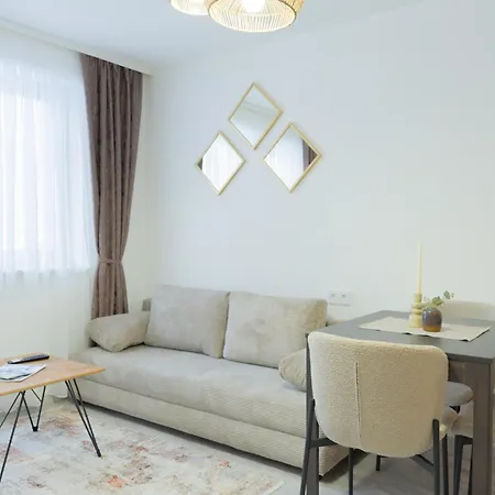 Rima Apart's היטרוואנג