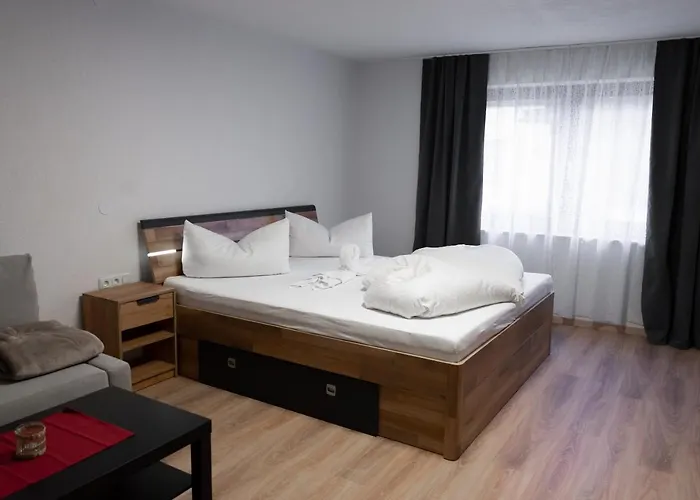 Rima Apart's 黑特尔旺